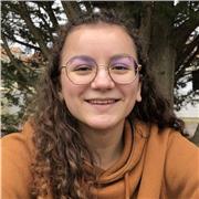 Prof à domicile donne des cours de soutien scolaire et aide aux devoirs pour primaire