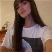 Je donne des cours particuliers ainsi que l'aide aux devoir, tous les niveaux.