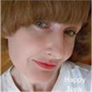 I consider myself as a patient and dedicated professional. Lessons are a great occasion to get to know my students' 
 needs.