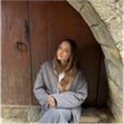 Universitaria con bachiller de ciencias de la salud. Busco impartir refuerzo a Primaria y a la ESO.