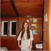 Profesora de guitarra . Enseño a tocar la guitarra