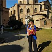 Laureata in Antropologia alla triennale e Beni Archeologici alla magistrale offre ripetizioni di materie umanistiche