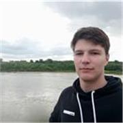 Dopasowuję lekcje do poziomu ucznia — język polski dla obcokrajowców, język ukraiński oraz historia do matury.