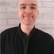 Experienced online business English consultant dedicated to helping adult professionals master corporate communication