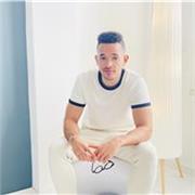 Profesor de Música Titulado en Cuba( Piano, Saxofón, Lenguaje Musical)