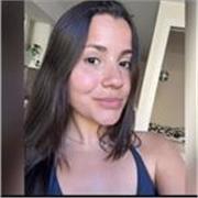 Profesor de inglés, apta para todos los niveles. 