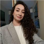 Laureata in Giurisprudenza offre lezioni di diritto ai ragazzi delle elementari, medie, superiori o universitari