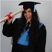 Profesora infantil y primaria, dinámica, responsable y eficiente.