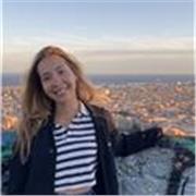 Estudiante trilingüe da clases de Francés e Inglés