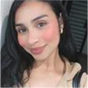 Profesor de inglés enseña a niños desde cero