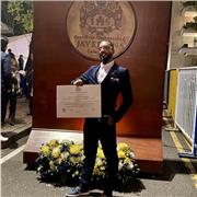 Profesional en Lengua Castellana y Literatura con más de dos años de experiencia, adquirida a través de prácticas en instituciones