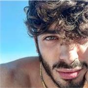 Ciao! Mi chiamo Antonio e sono al 5° anno di studio di corso di laurea di Medicina e Chirurgia