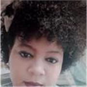 Profesora de inglés apta para dar clases a personas de cualquier edad