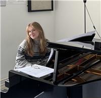 Pianist, composer, and music theory teacher with experience across multiple genres.