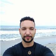 Professeur passionné de langue et littérature espagnoles, titulaire d’une maîtrise en éducation et fort de 15 ans d’expérience.