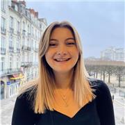 J'ai terminé mes études en communication et événementiel