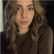 Studentessa lettere moderne , lezioni private di italiano, latino e storia. Aiuto compiti scuole elementari medie e superiori