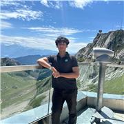 I’m a friendly, patient and enthusiastic tutor who enjoys helping students understand difficult topics and build confidence.