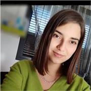 Impartisco lezioni di fisica online,mi sono diplomata quest'anno al liceo scientifico con votazione 100e Lode