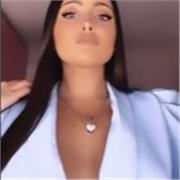 Insegnate italiano e scienze della terra offre lezioni private ad alunni del comune di pomigliano d arco e casalnuovo di napoli