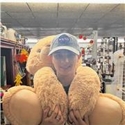 Psychology major currently working at an A grade with a previous GCSE in Psychology. My lessons would be aimed anywhere from GCSE level to University students looking for help understanding psychological topics.