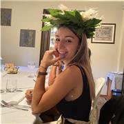 Diplomata al liceo scientifico con 95/100, frequento il terzo anno di psicologia, offro ripetizioni di matematica e aiuto compiti