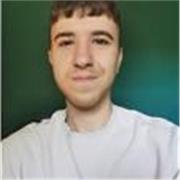 Soy Sergio, 24 años, graduado en educación con 5 años de experiencia dando clases particulares. 