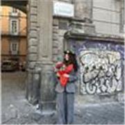 Ciao! Mi chiamo Sabrina e offro lezioni di lingua inglese, giapponese, cinese (livello base) e aiuto compiti