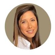 Profesora de inglés apta para todos los niveles debido a mi gran experiencia internacional y en diversos campos. 