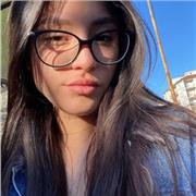 ragazza madrelingua spagnola energica e vivace