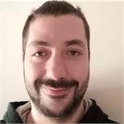 Programmatore con circa 15 anni di esperienza impartisce lezioni e ripetizioni di informatica online
