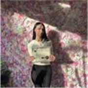 Ready to teach students. I am Portuguese left Portugal in 2014. I studied it at GCSE and A level and I speak it fluently