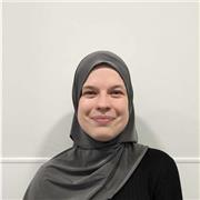 Former teacher and school supervisor offering patient, term-time tutoring to help primary students build their academic confidence