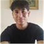 ¡Aprende fútbol con un tutor joven y apasionado en un ambiente de confianza!