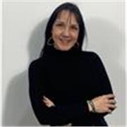 Soy una persona dinámica con amplia experiencia en el sector de la formación, tanto para alumnos jóvenes como para personas adultas. Considero que la motivación y despertar la curiosidad son las mejoras formas de enseñar, pues las personas son más procliv