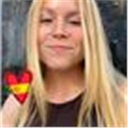 Nativa Americana que da clases de inglés o castellano. Tengo titulación en español y inglés como docente