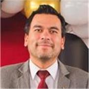 Learn English with a native teacher—fun, personalized lessons await!