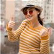 English tutor who teaches children of all ages