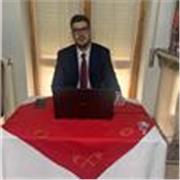 Laureato Magistrale in Scienze Chimiche, fornisce lezioni Online per studenti in tutta Italia