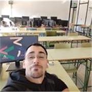 Profesor de Matemáticas nativo apto para nivel básico/intermedio