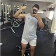 Entrenador físico con muchas ganas de mantenerme activo y incentivar a los demás 