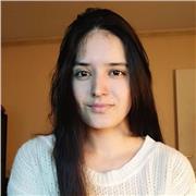 Profesora de historia del arte enfoque artes visuales y critica