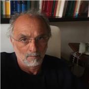 Offro lezioni di  diritto a studenti universitari. Esperienza ultra trentennale. Professionista insegnamento e patrocinio legale.