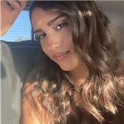 Ciao! Mi chiamo Martina, ho 22 anni e offro aiuto compiti e ripetizioni in italiano, storia, geografia ed educazione civica.