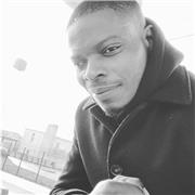 Français, anglais, ukrainien, swahili