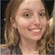Alumna de 6º de Medicina, acabó este año la carrera y daría clases de biología y bioquímica. 
