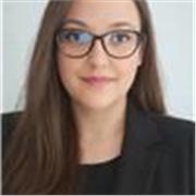 Laureanda in lettere moderne, ho fatto doposcuola a tantissimi ragazzi negli anni. 