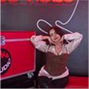 Trabaja como acompañante escolar y cuidador infantil