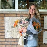 Diplomata presso Liceo Scientifico Fulcieri di Forlì, frequentante corso di laurea di design del prodotto industriale UNIBO