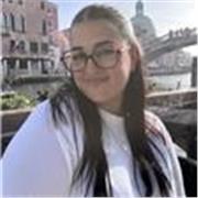 Soy animadora sociocultural pero he trabajado con niños de diferentes edades y también he dado apoyo en diferentes asignaturas 